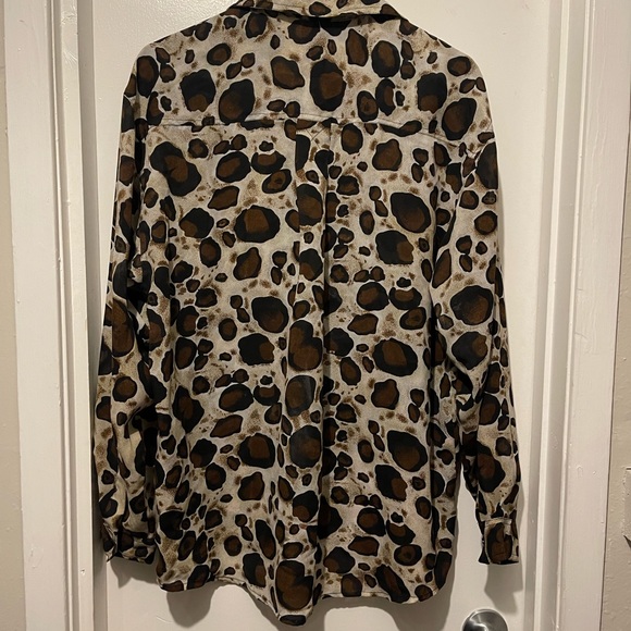 Magic Top Large Buttonfront Semi Sheer - Picture 6 of 6